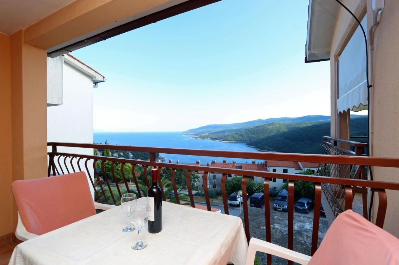 Apartments Emilia Рабац Екстер'єр фото