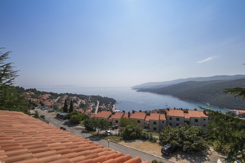 Apartments Emilia Рабац Екстер'єр фото